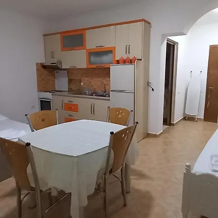 In Lungo Mare Apartment